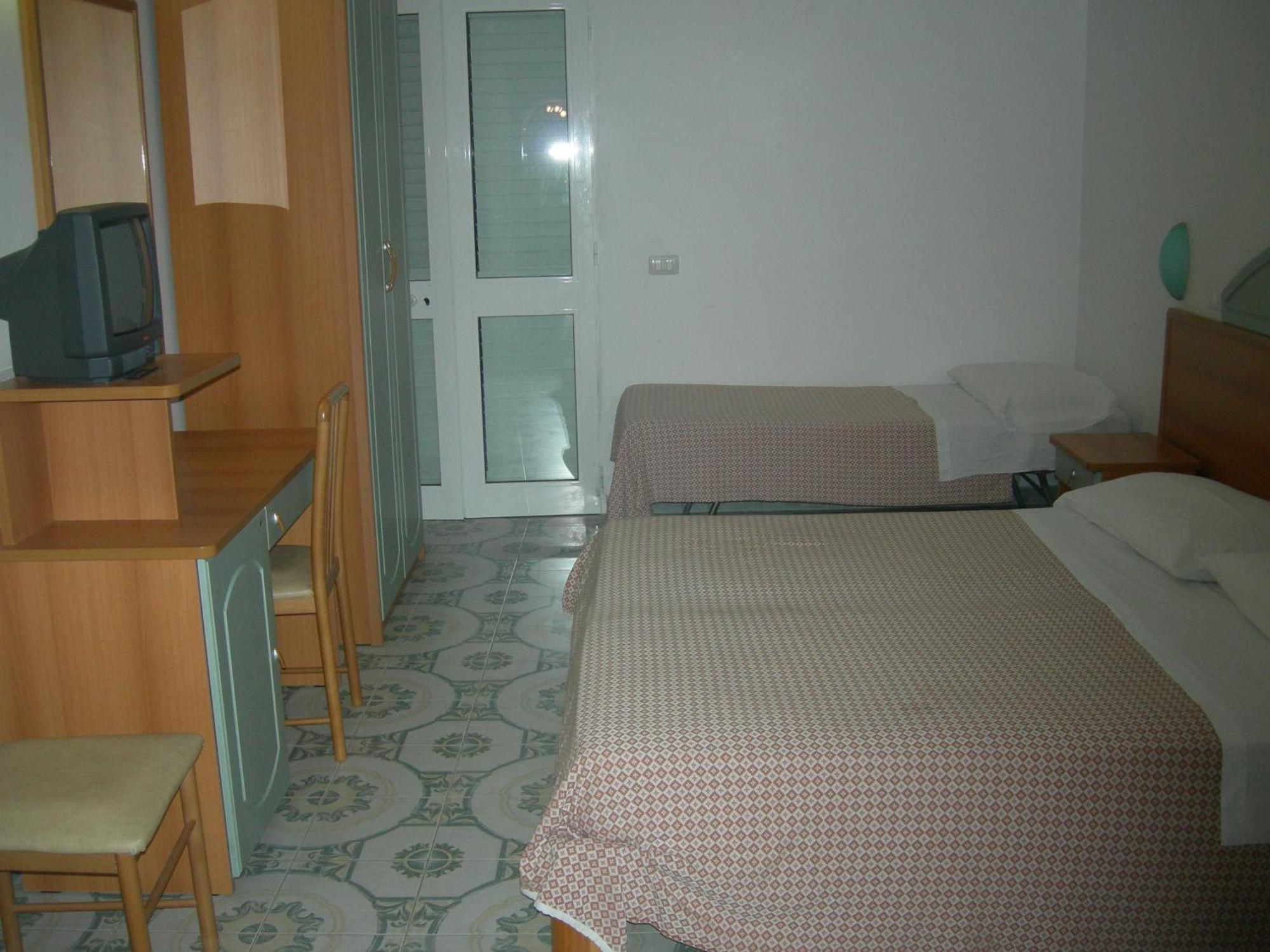 Hotel Castiglione Forio di Ischia Camera foto
